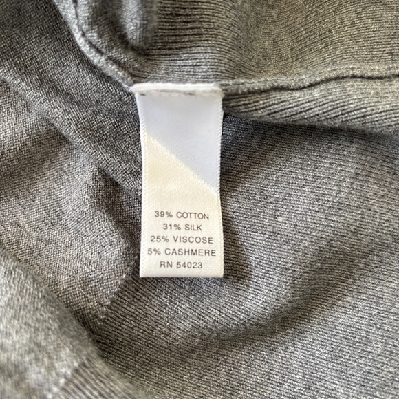 Banana Republic Gray Tie-Front Deep V Sweater Sz. XL (1) - Picture 11 of 11